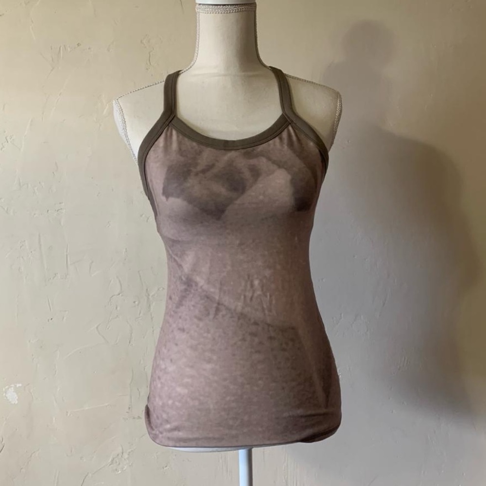 Lululemon Racerback Mesh tank top - Picture 3 of 9